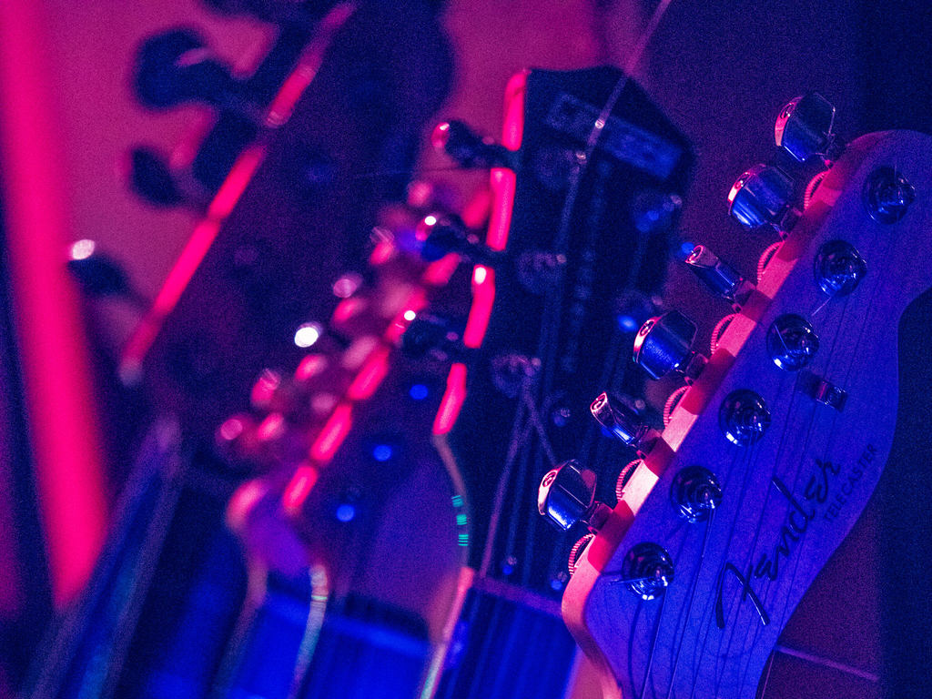 Live Instruments